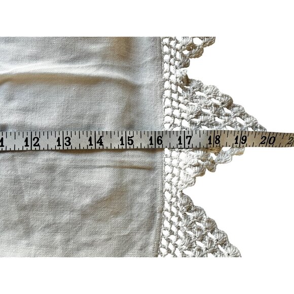 Handcrafted Linen & Crochet Doily Cream Centerpiece 26x20 Wedding Country Core - Picture 5 of 10